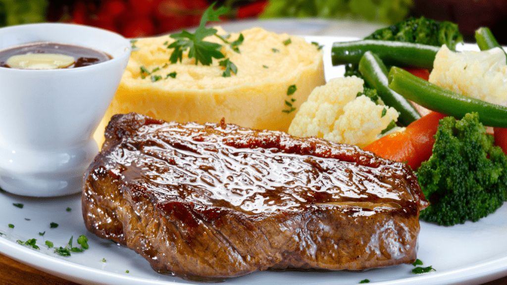 Steak and mashed potato